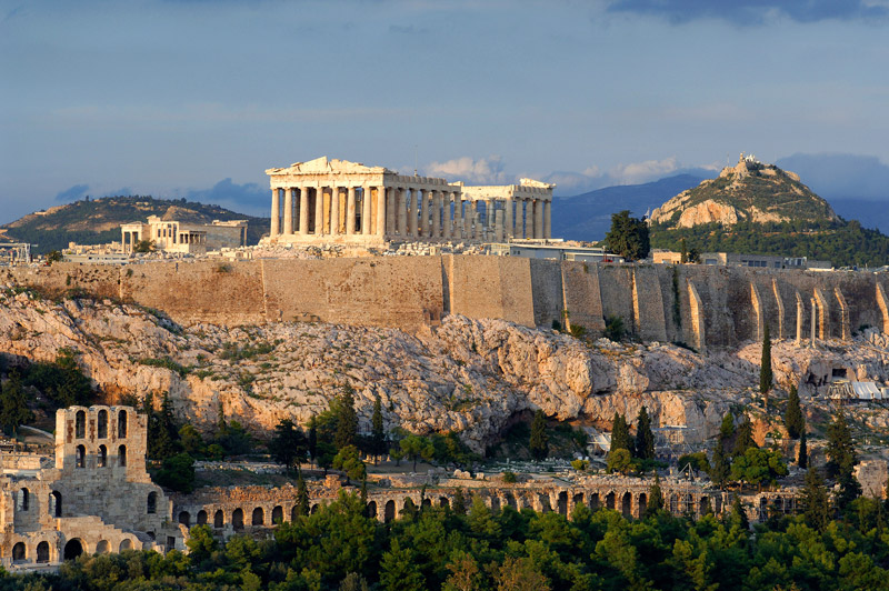 Sulle tracce della storia alla scoperta dei Miti Greci: Corfù, Lefkada, Atene